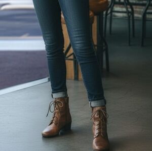 Brown Leather Lace Up Ankle Boots with Side Zipper